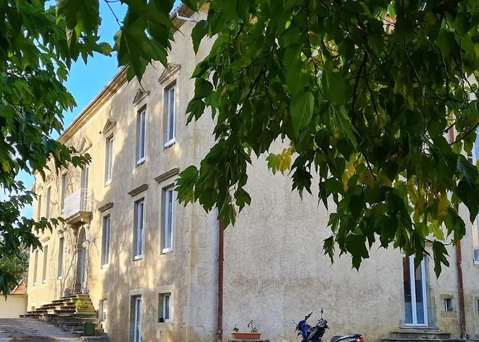 Les Cedres